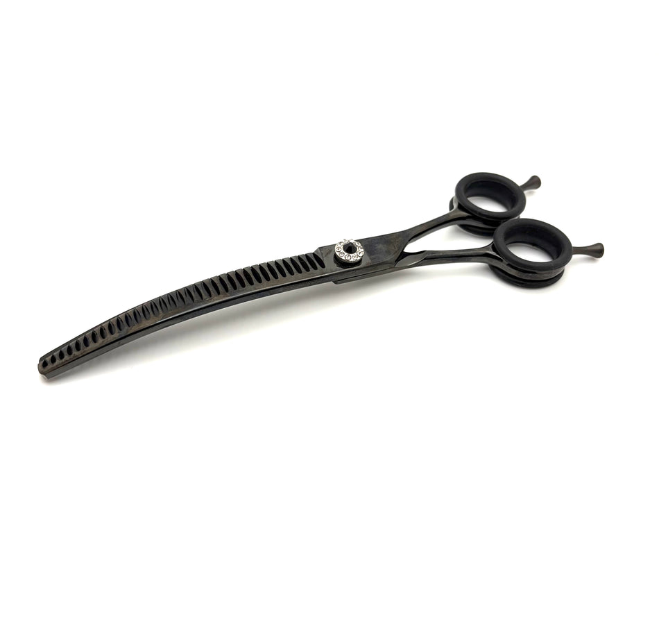Akira Curved Chunker 7.25" Dog Grooming Scissors - Right Handed