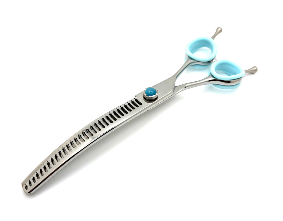 Akira 7.5” Curved Chunker 30T