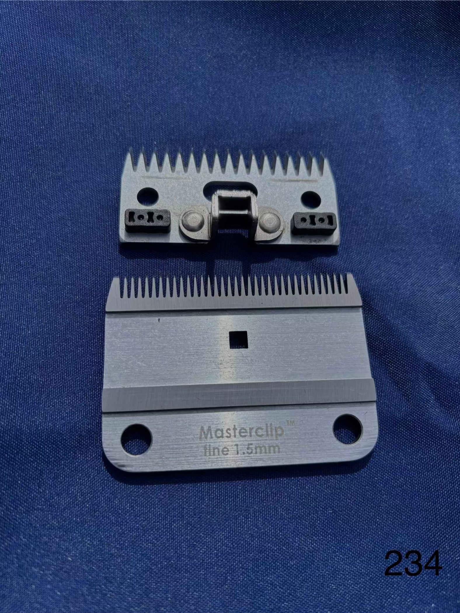 Used Masterclip Fine Horse clipper blades (Stock ID 234)