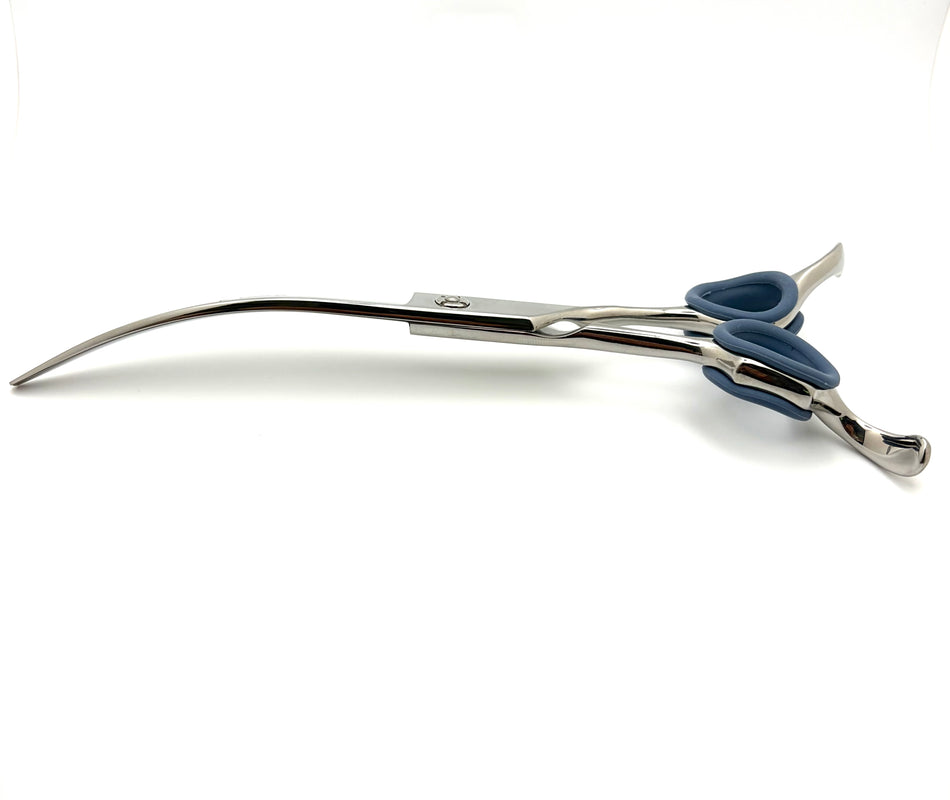 Akira Astra 7.5" Curved Scissors - Right Handed