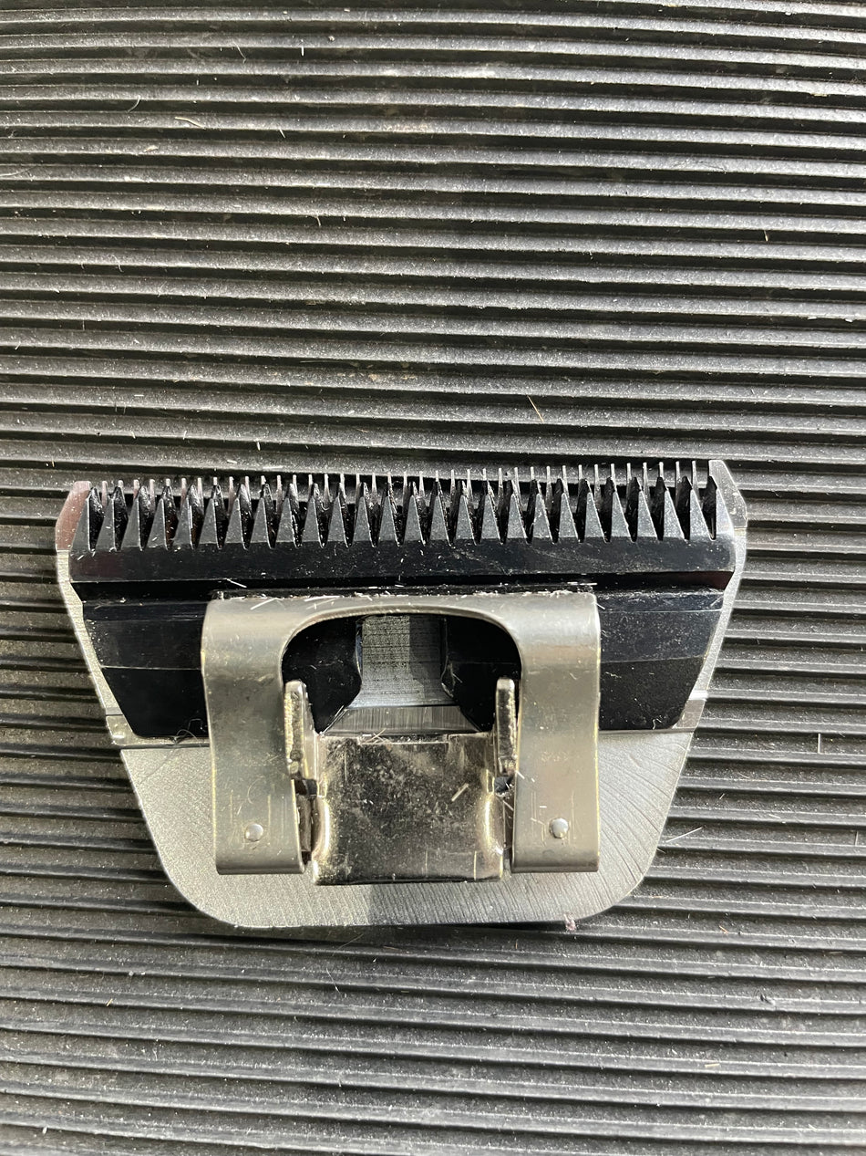 Sharpening of Wide A5 Clipper Blade